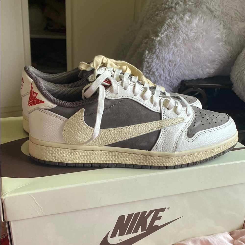 Travis Scott Reverse Mochas